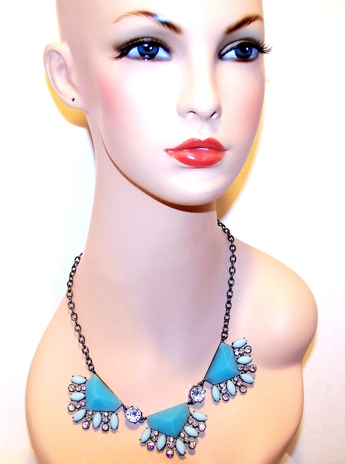 APT. 9 Necklace NEW on Card ● AQUA BLUE with ARORA BOREALIS & Clear Rhinestones