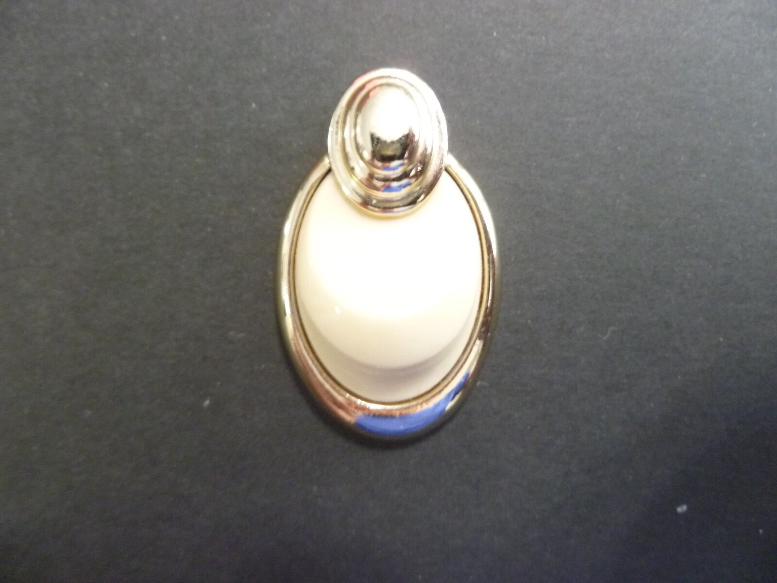 Sarah Faux Silver and Pearl Drop Pendant – See Description & Images
