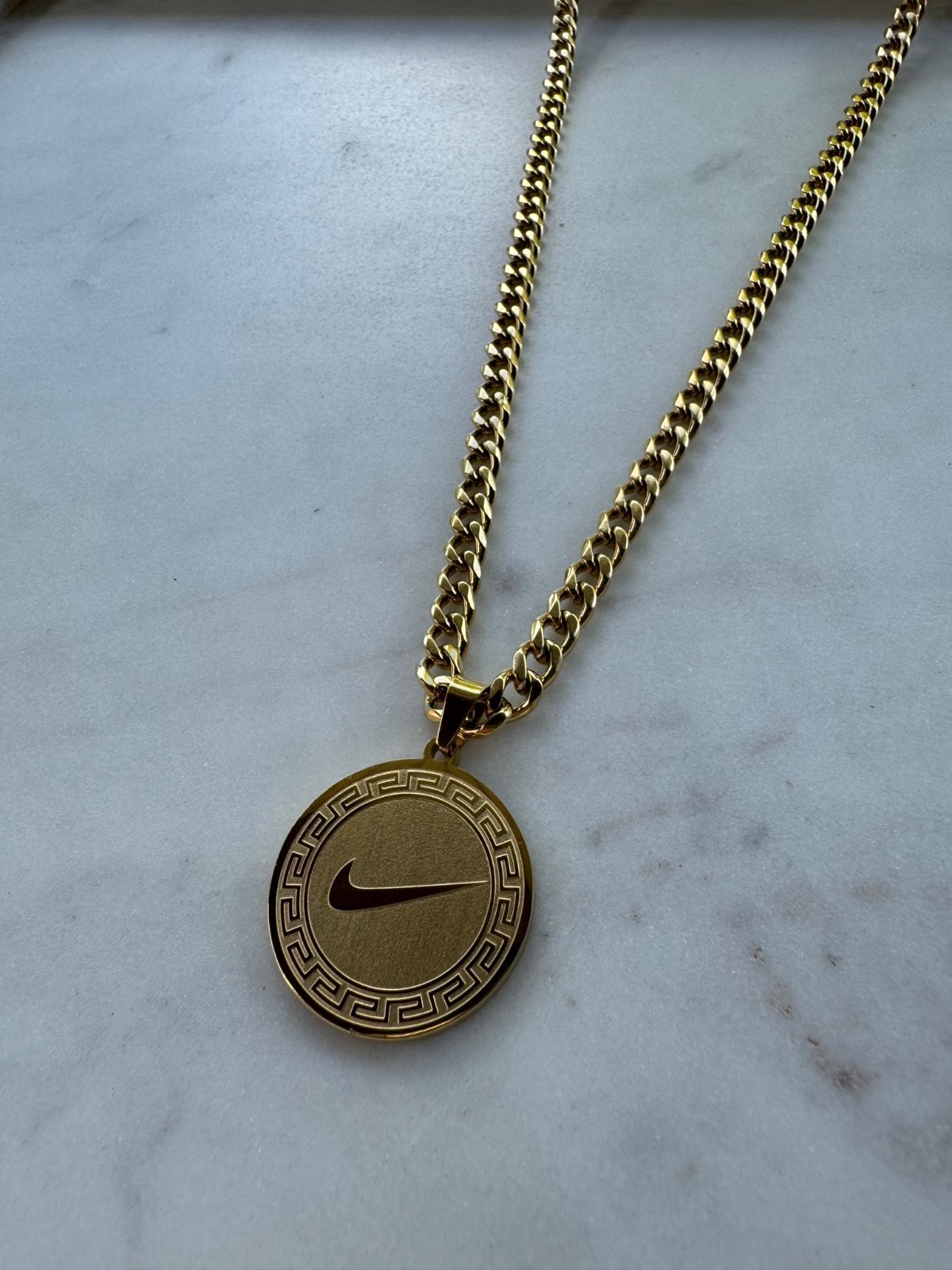Gold Nike Necklace – Nike Swoosh Circle Pendant – 5mm Cuban – 22″ Chain – Y2K