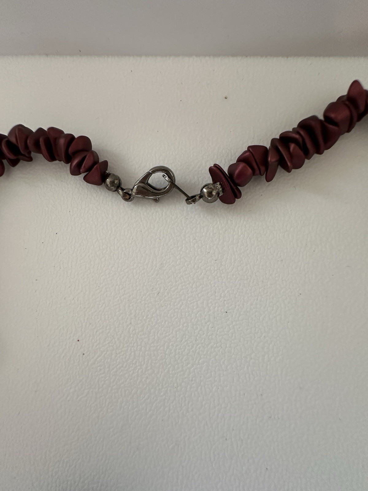New Without Tags Cranberry Acrylic Beaded Necklace & Clip-On Earrings 28”