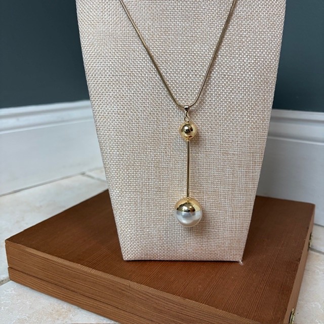 CANVAS Pearl Pendant Necklace Gold Tone Ball Bar NWT Nordstrom