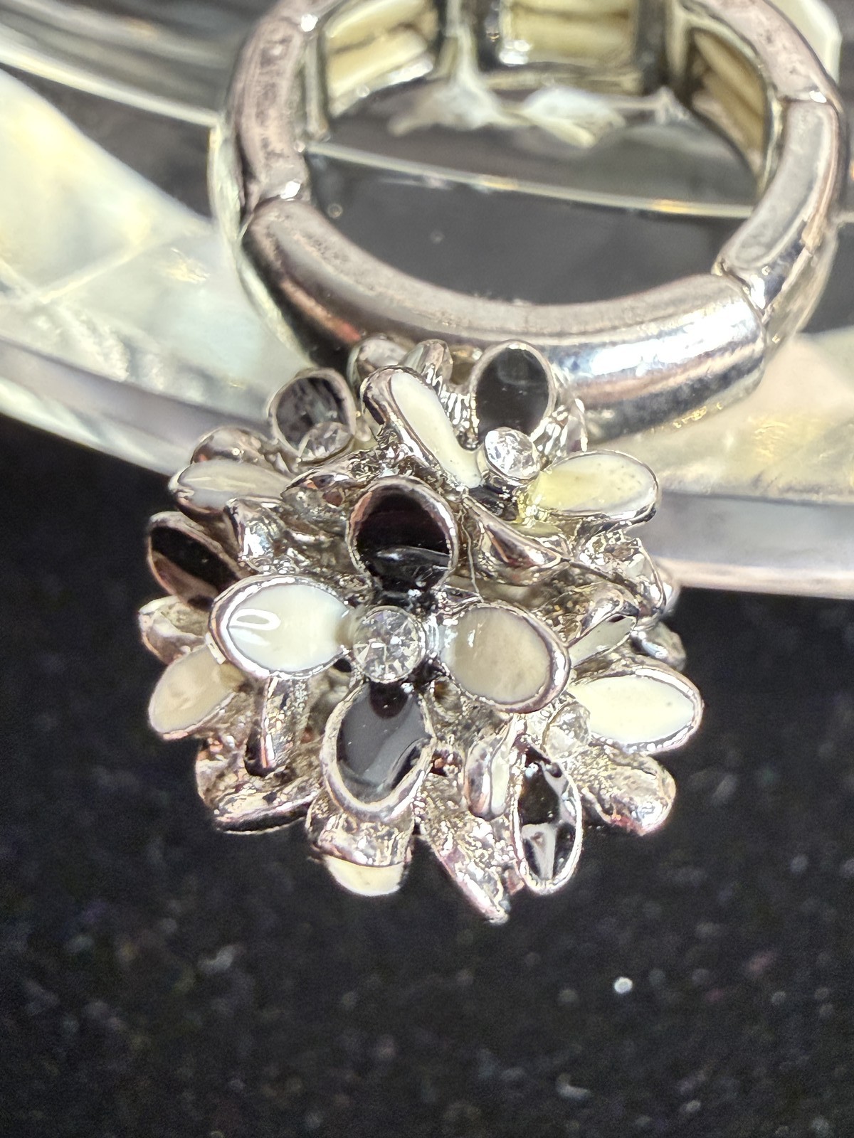 Silver Tone Flower Cluster Cocktail Ring Black Cream Enamel Statement Stretch