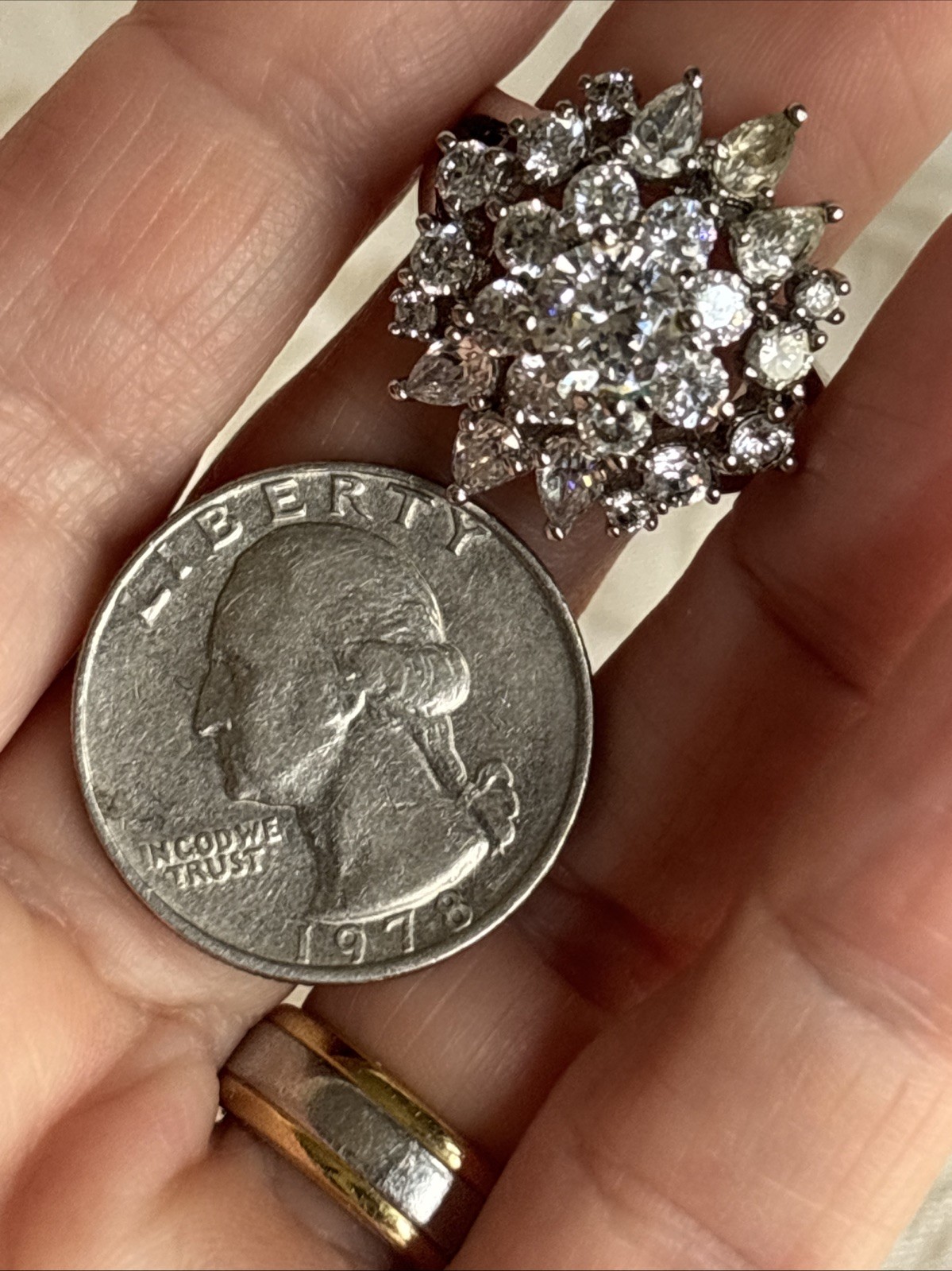 Park Lane Incredible Ring Size 8 Vintage Retired Silver Tone Cz Cluster See Pics