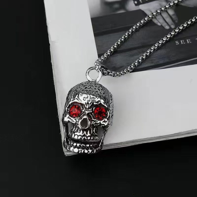 Men’s Skull Pendant Necklace Red Eye Gothic Punk Halloween Jewelry Biker Vintage