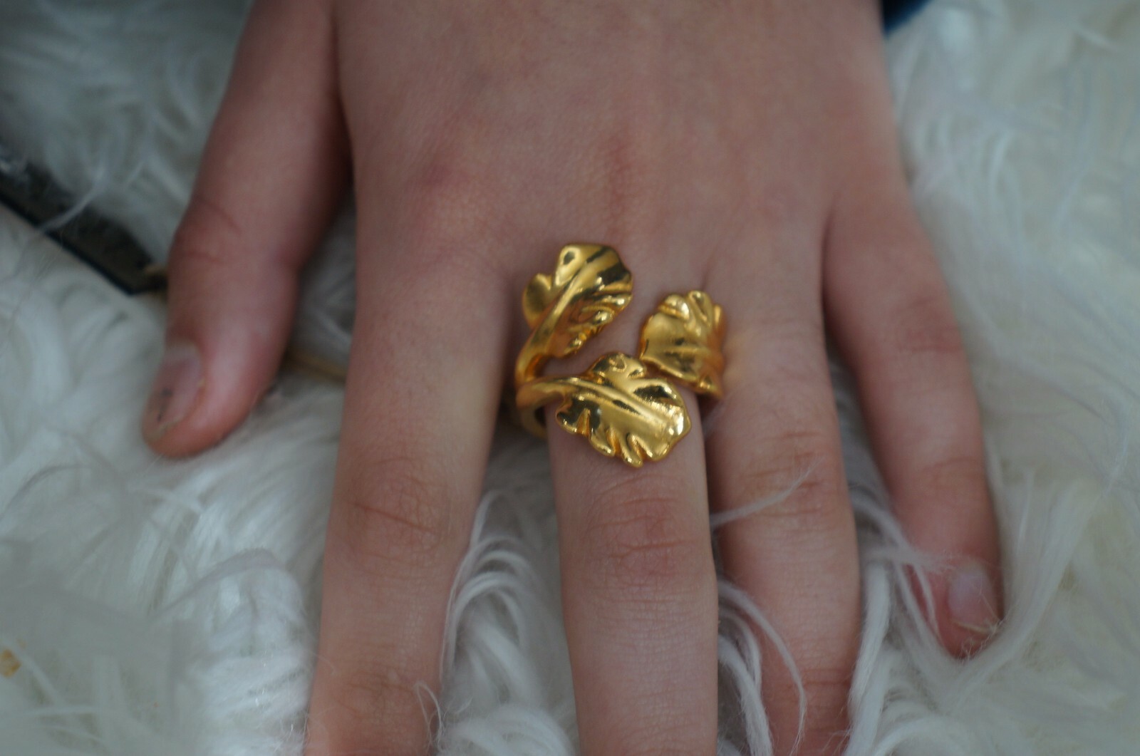 NWT UNO de 50 Gold “La Hoja” Delicate Leaf Wrap Ring 7 7.5 8 8.5 9 M L XL XXL