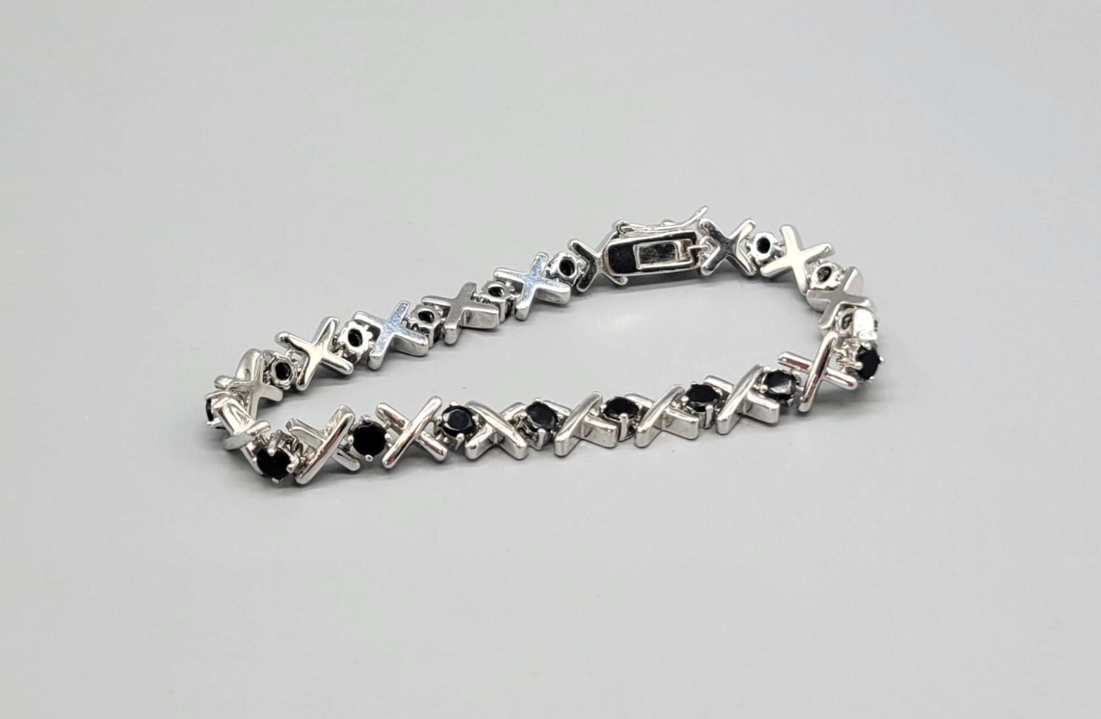 Silver Tone Black Rhinestone Wrap Costume Tennis Bracelet B1A