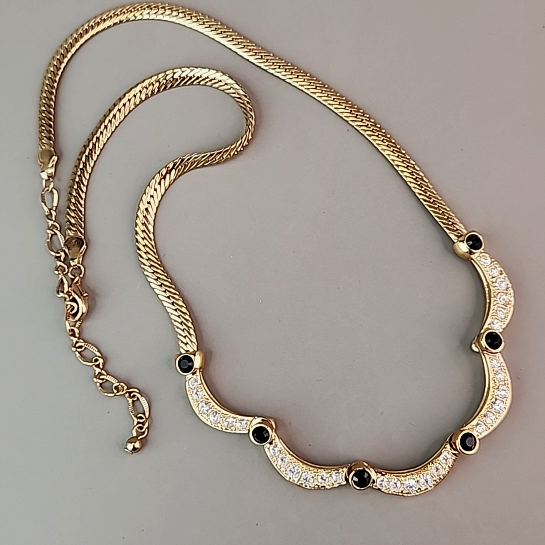 Rhinestone Chain Necklace Scalloped Clear Glass Gold Tone Herringbone 21″