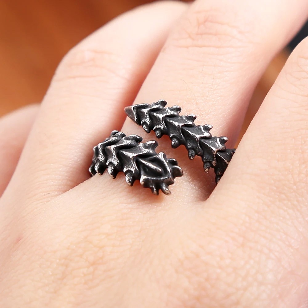 Gothic Dragon Bone Rings for Men Women Punk Stainless Steel Biker Ring Size 7-13