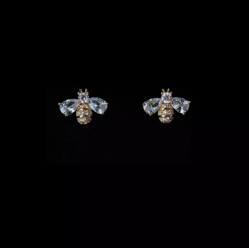 2024 Fashion Gold Women Bee Animal Zircon Earrings Stud Wedding Jewelry Gift New