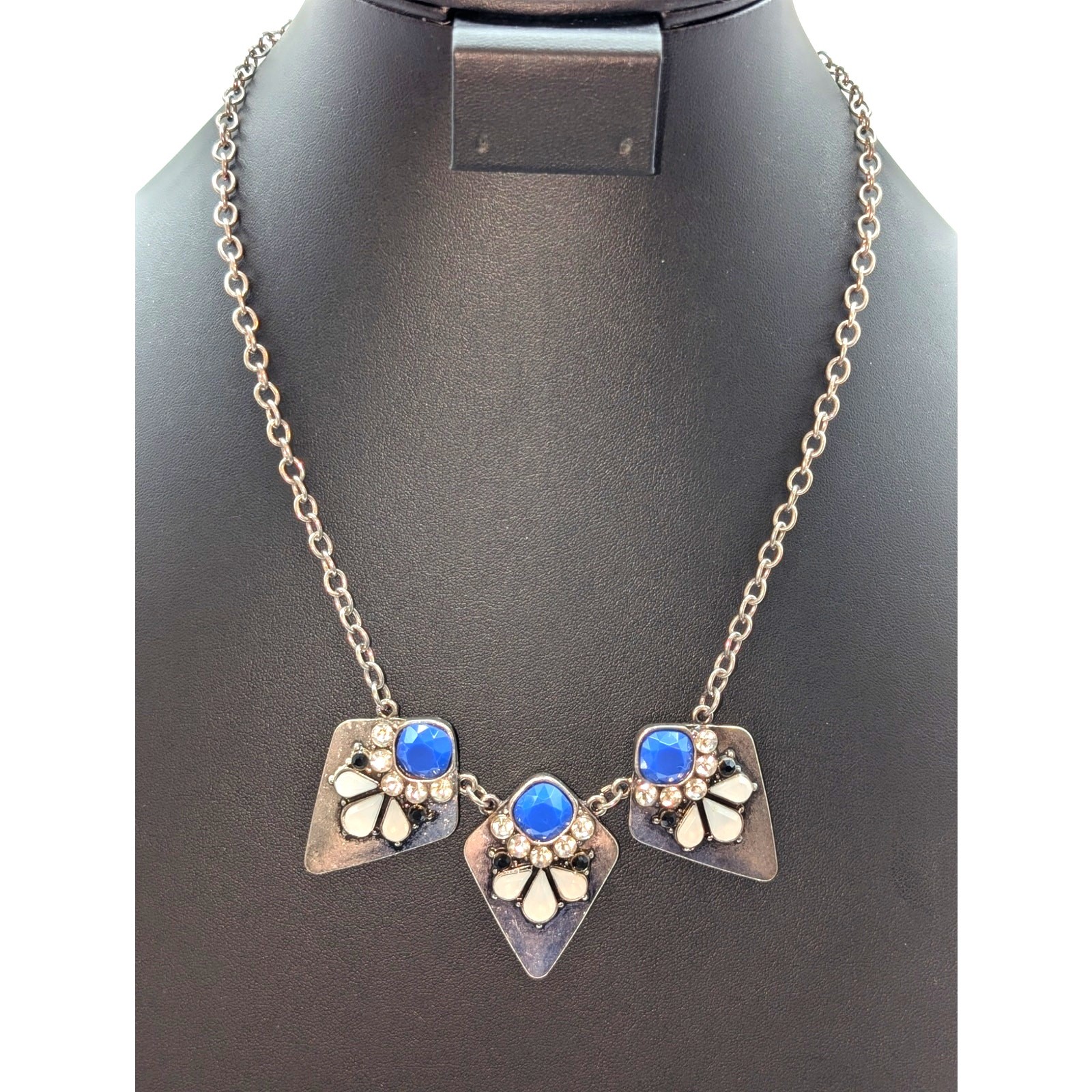 Etc.Three Diamond Blue Bead Statement 18″-20.5″ Necklace