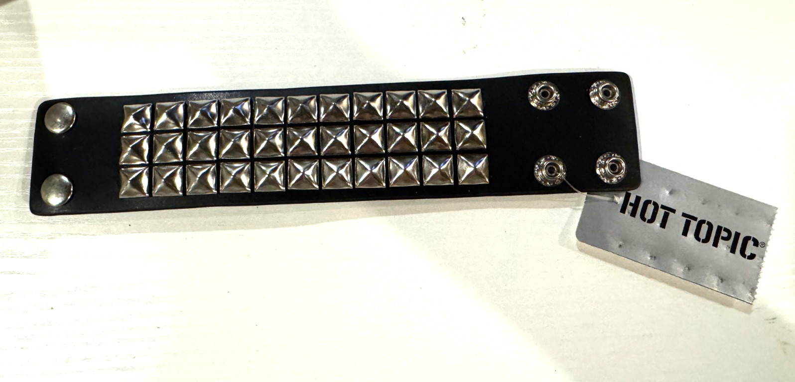 Studded Punk Cuff goth Vintage Hot Topic Leather Bracelet Stud Spike Y2K