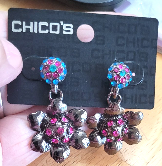 Chico’s Pierced Earrings Flower Designs with Rhinestones Gunmetal Tone Hardware