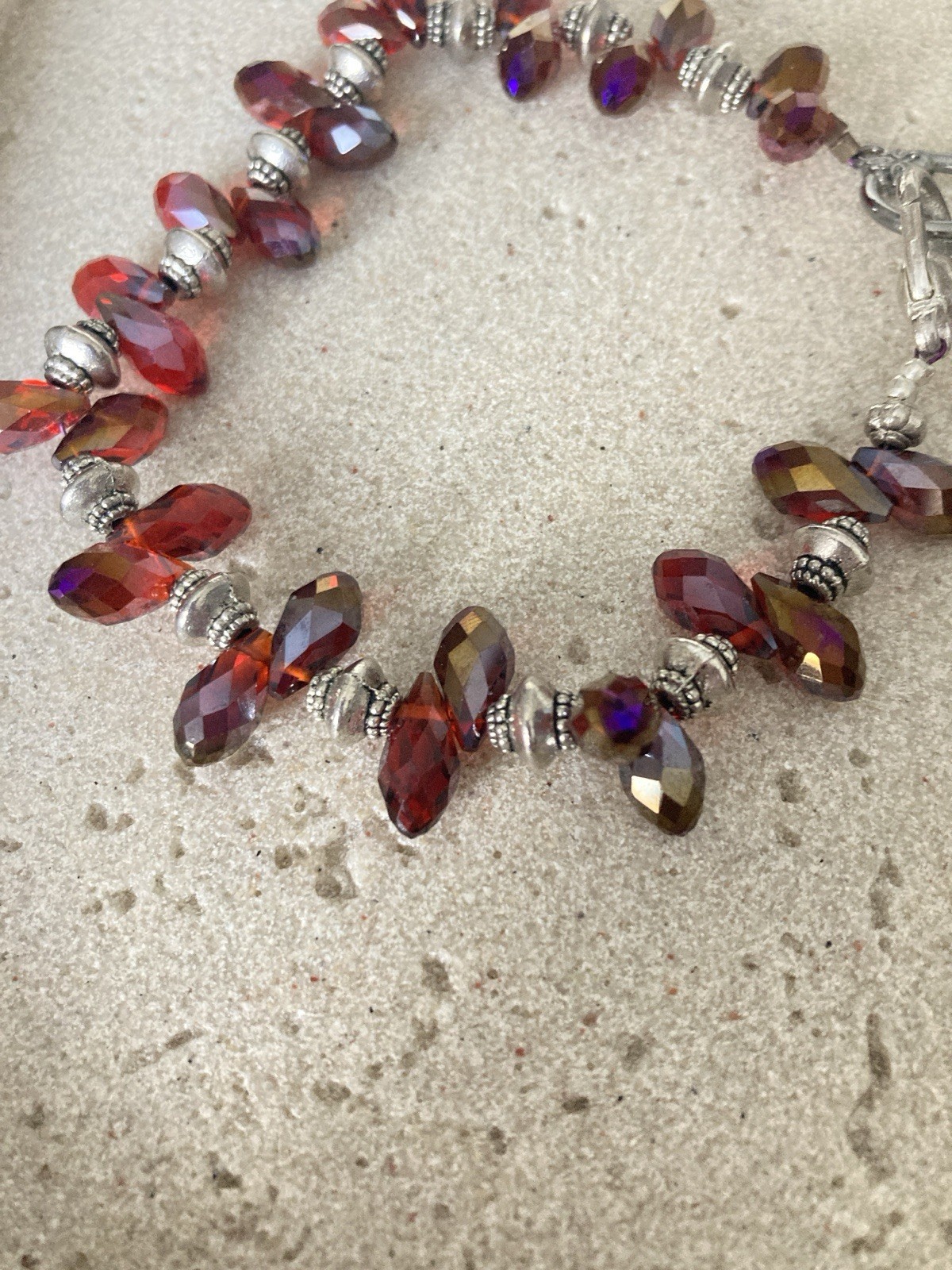 Cranberry Red Aurora Borealis Beaded Bracelet Faceted Silver Tone Dark Romantic