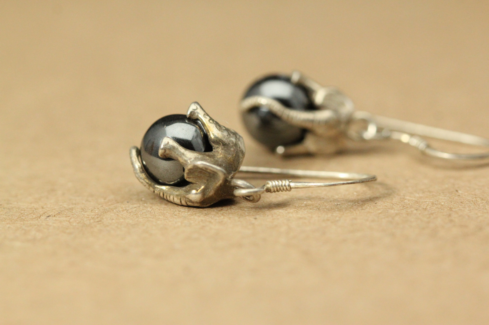 925 Sterling Silver Elephant & Hematite Bead Dangle Earrings 5.6 Grams (EAR5742)