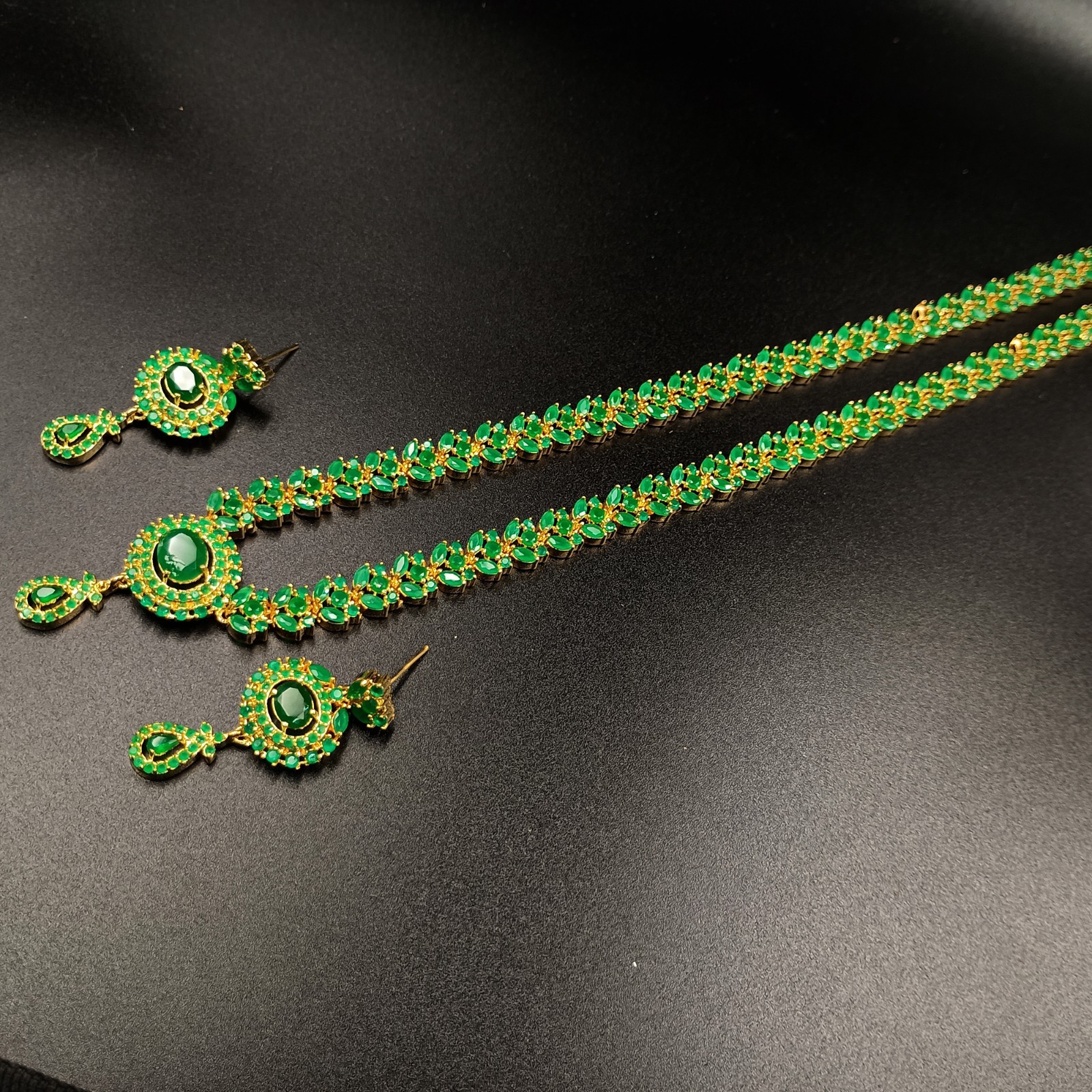 Vintage Long Emerald Statement Necklace Set 22K Gold Plated Oval Stone Earrings