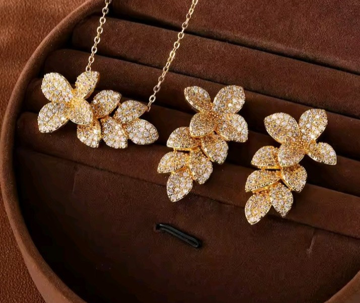 Luxury Blue Ocean Wave Crystal Flower Necklace Earring Hot Bridal Wedding set