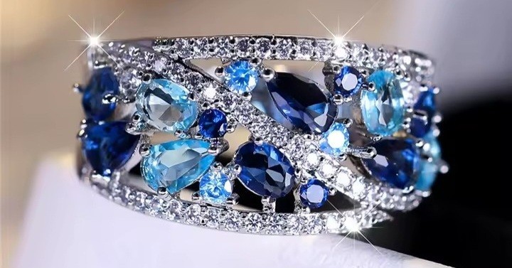 Boho Silver Tone Blue Crystal Teardrop Cluster Cocktail Ring Size 7