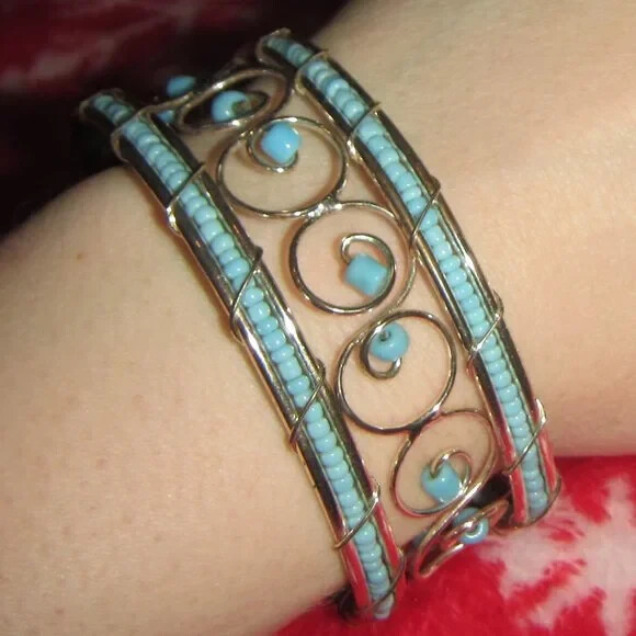 Silver Filigree Wire 1″ Cuff Bangle with Turquoise Color Blue Beads