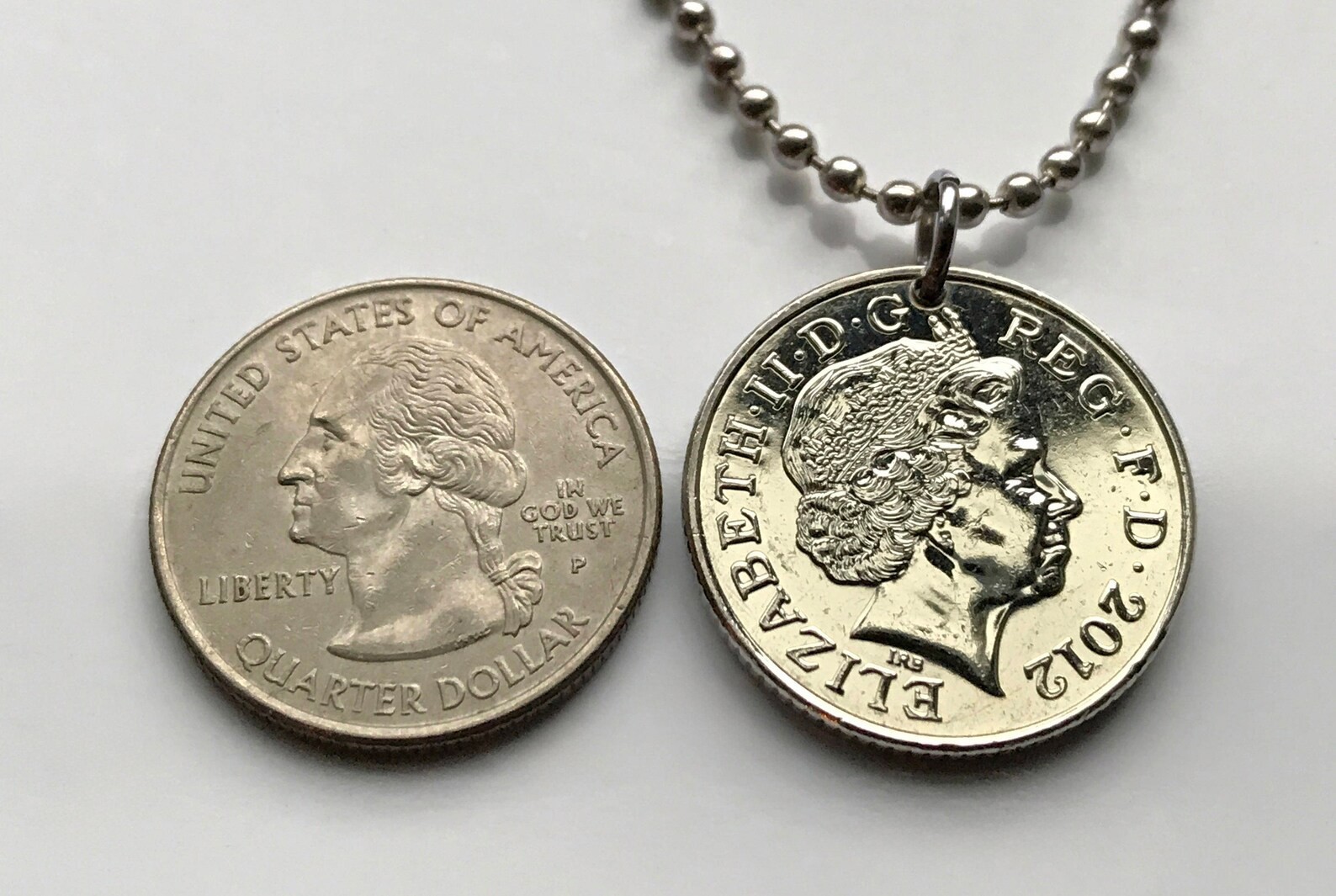 2017 UK England 10 coin pendant English lions London Manchester Liverpool 002256