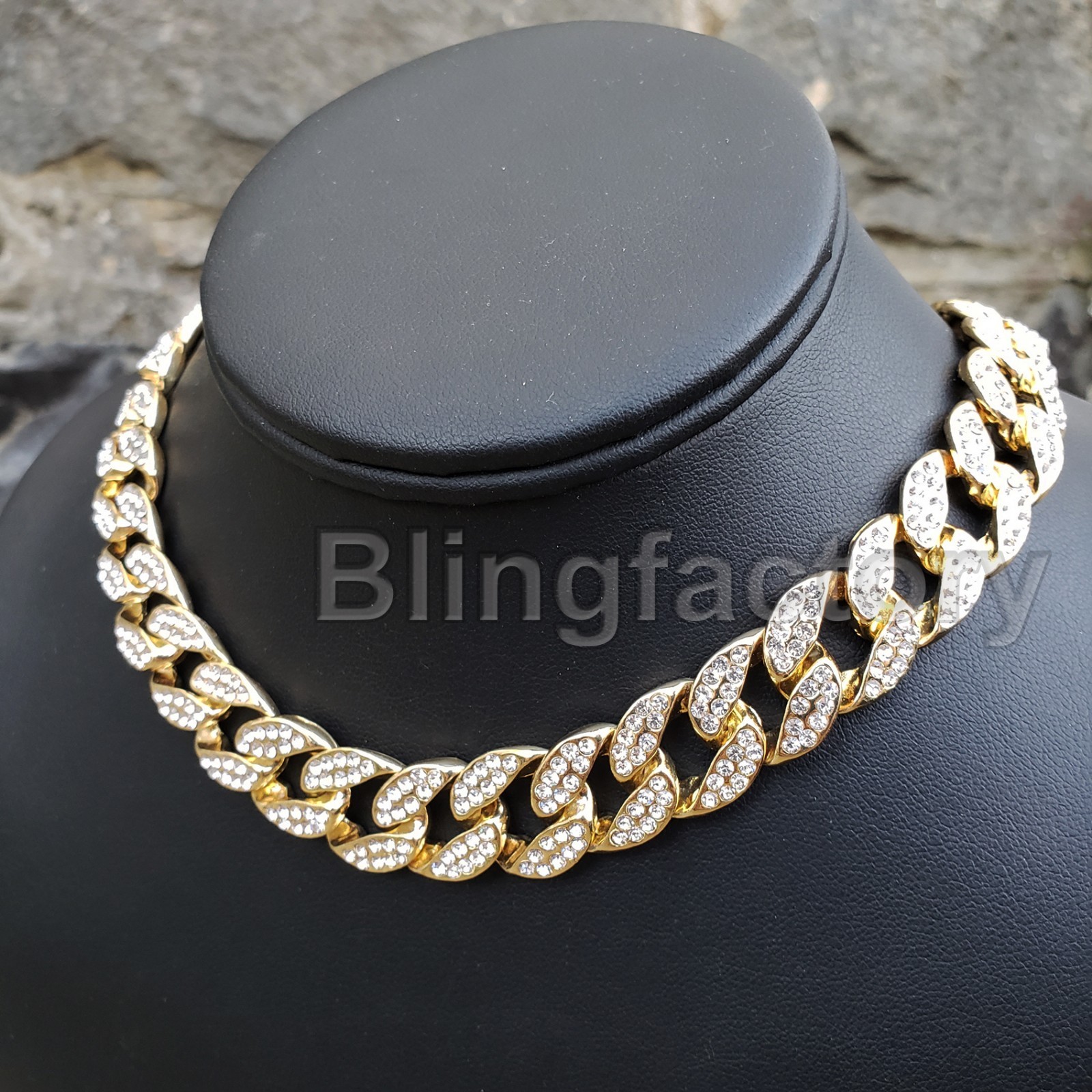 Bubble Initial “Q” Pendant & 18″ Full Iced Cuban & 1 Row Tennis Choker Chain Set
