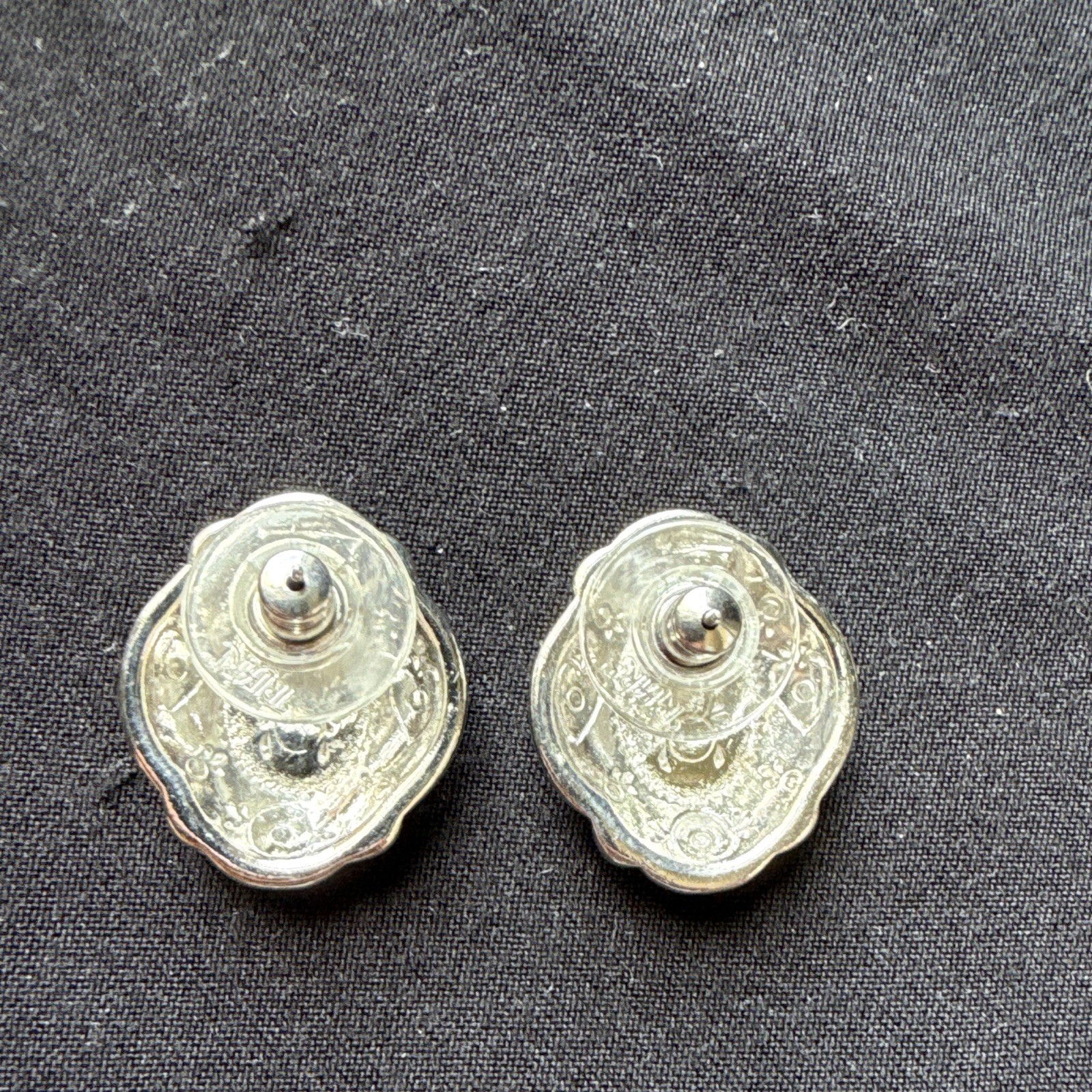 Vintage Trifari Signed Turquoise Oval Bezel Silver Tone Stud Earrings