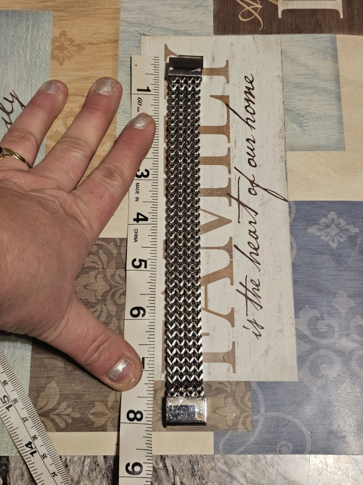 Silver Tone Bracelet 8 Inch