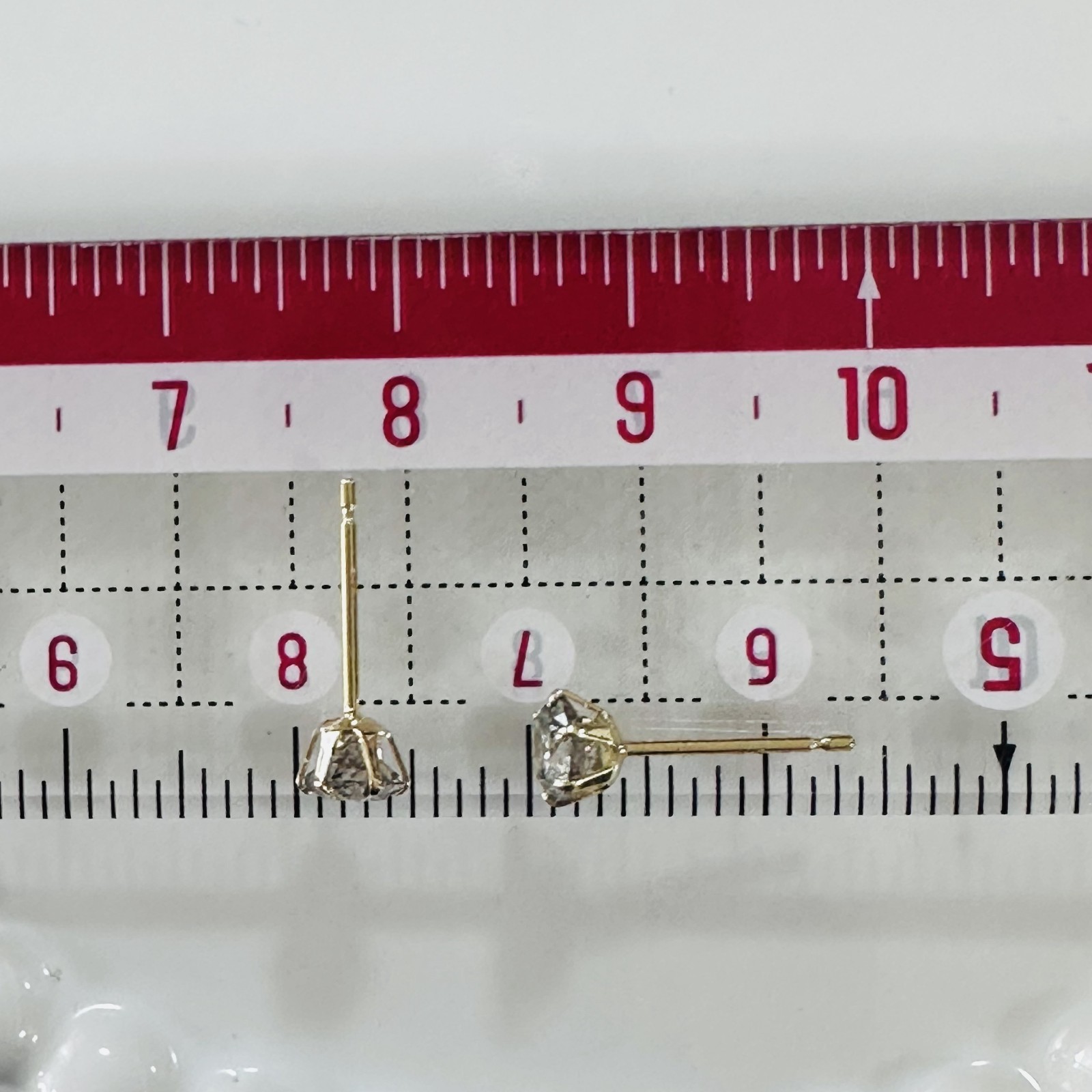 K18 Natural Diamond Earrings total 0.5ct (0.25ct×2）JAPAN Seller