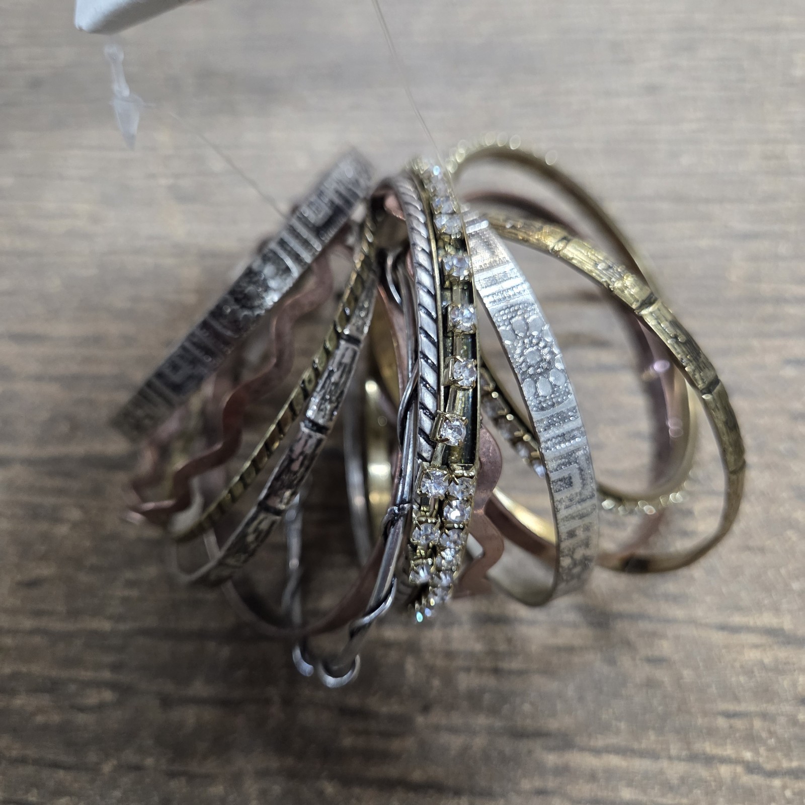 Set of 16ct Copper Stainless-Silvr Tone Ast Stackable Bangle Bracelets Lot Of 6!
