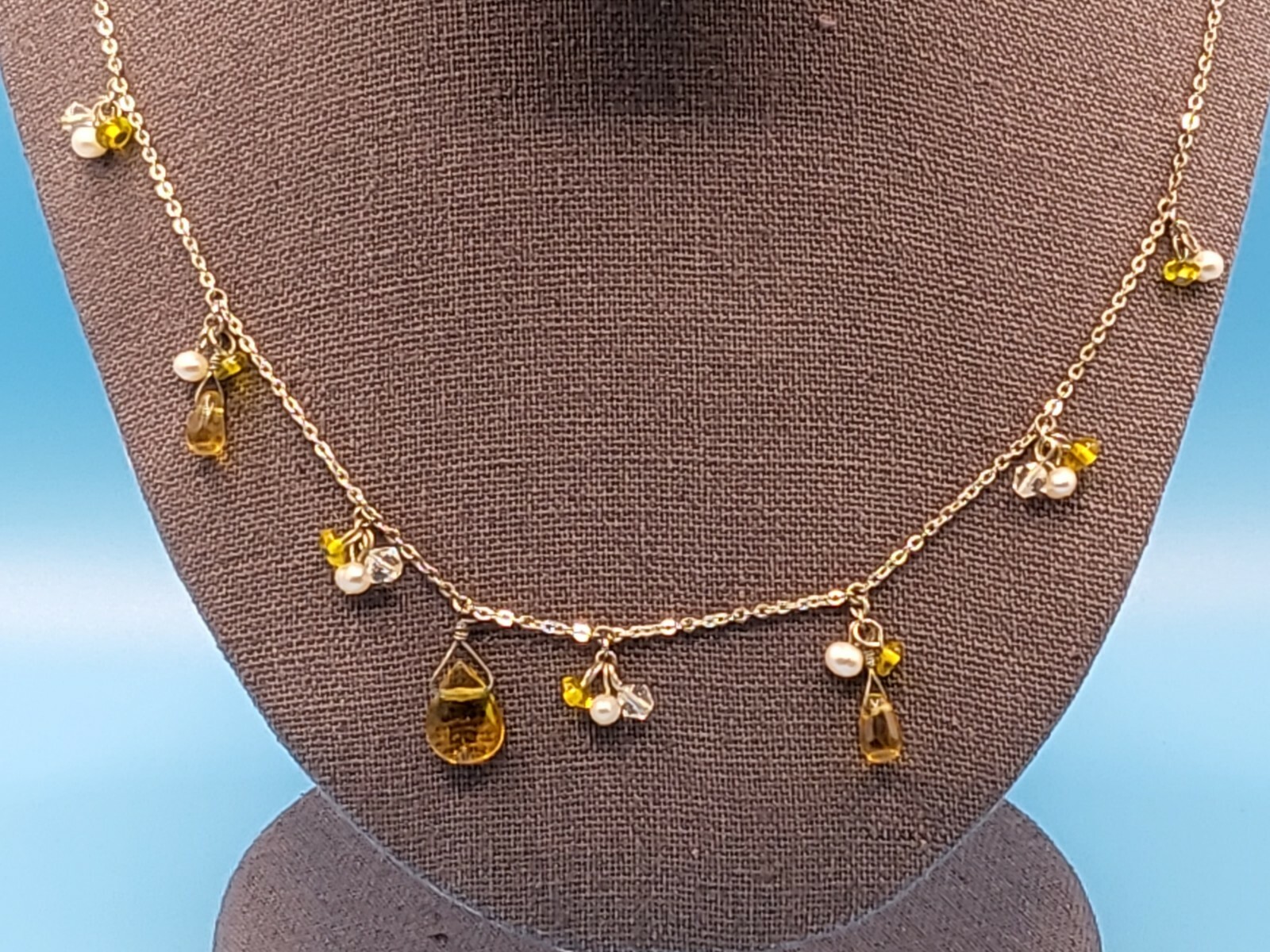 VJ – Vicky Jousan Yellow Crystal Necklace Approx 20 Inches Long