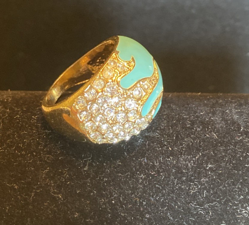 NEW Gorgeous Turquoise Enamel Dome Band Ring Gold Tone w/ clear stones size 7.75