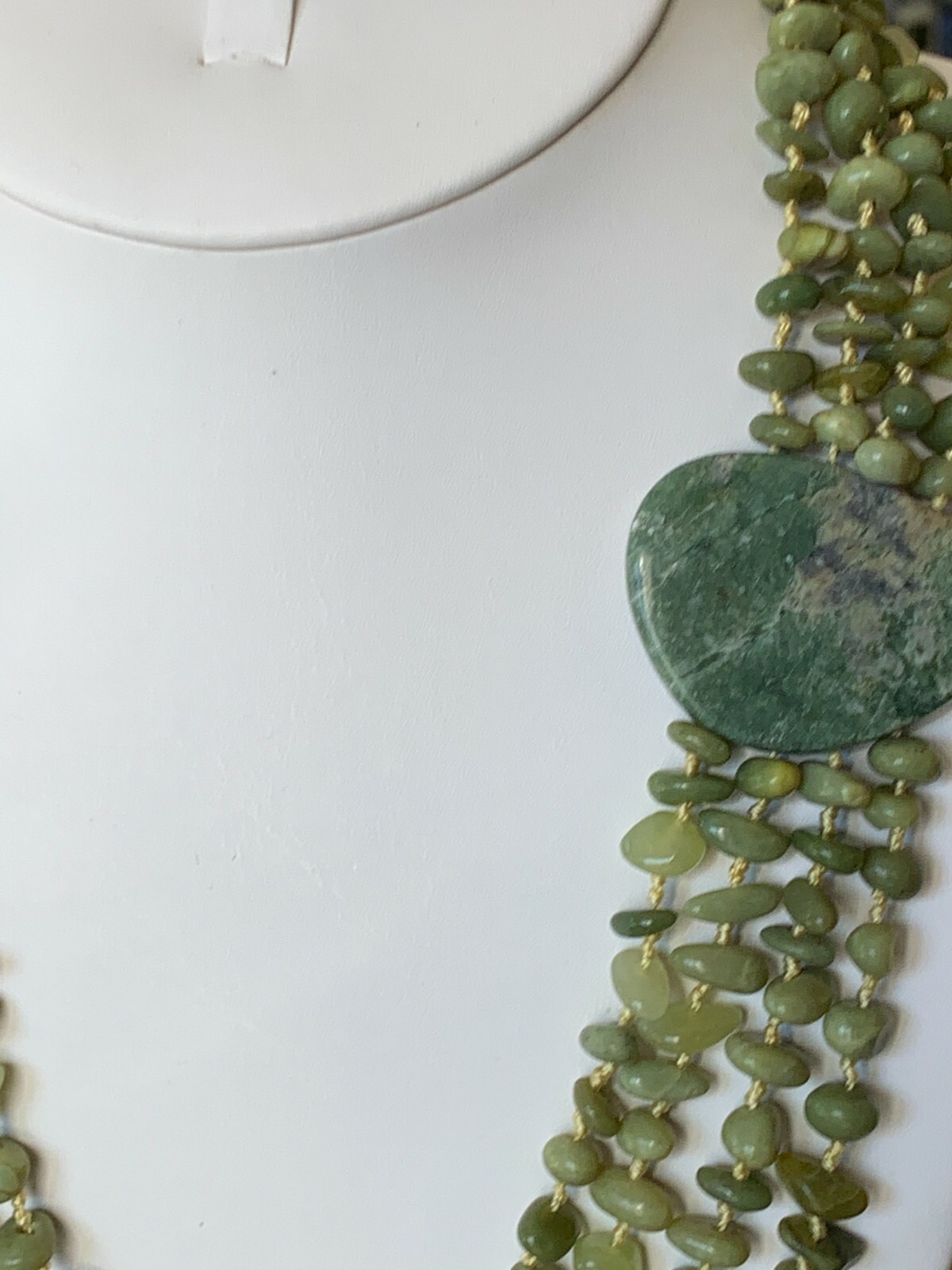 Olive Jade Beaded 20″ 4 Strand Layered Necklace Toggle New (51cm) Estate