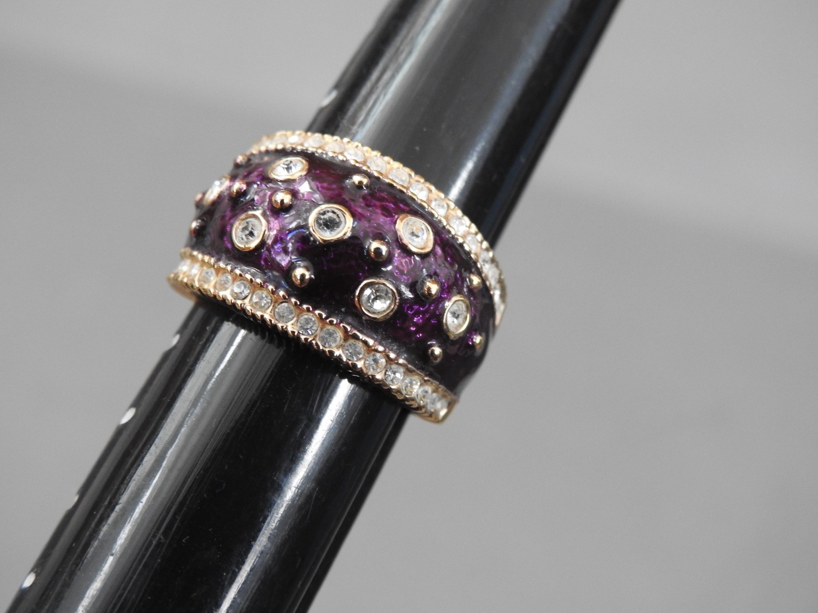 PURPLE Enamel , clear stones and gold-plated band ring 8 SETA