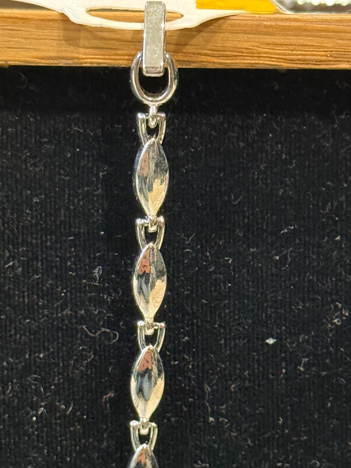 Fashion Bracelet – Elegant with Style – Great for All Occasion!