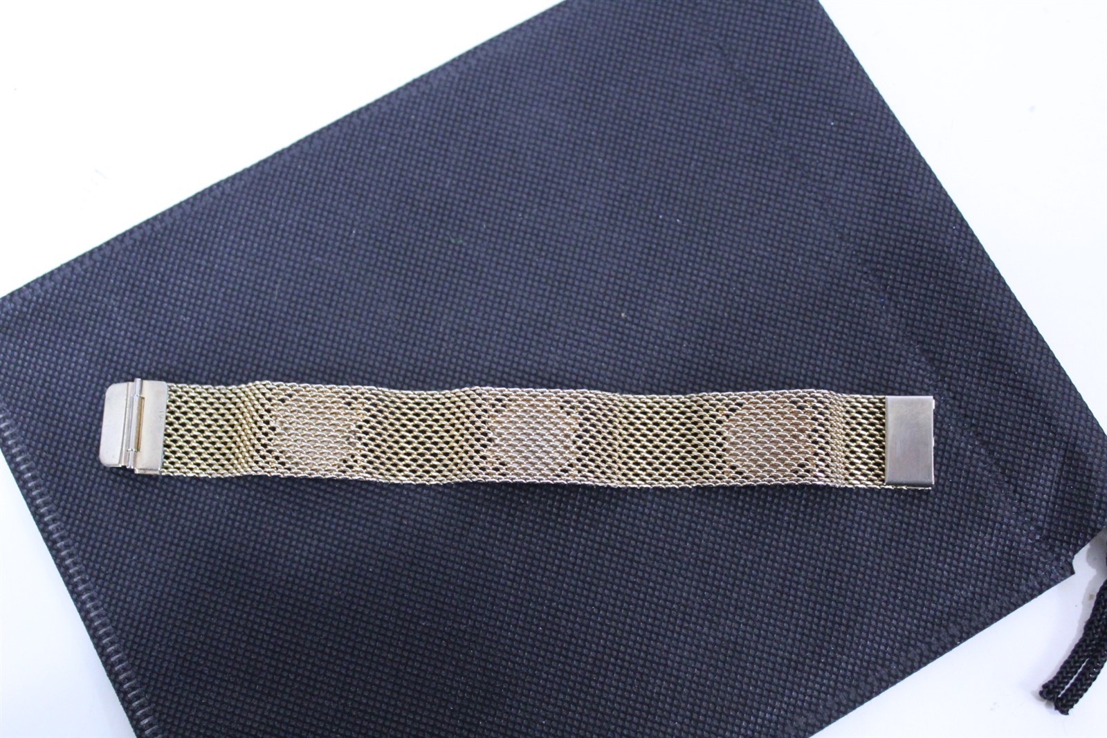 Bracelet 6 3/4″ Gold-tone Alloy Bracelet Weave 3/4″ wide Stamped Marino