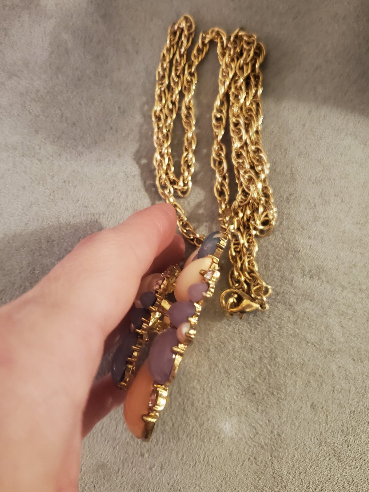 2010s Pastel Purple & Pink Rhinestone Pendant Gold Tone Rope Chain Necklace