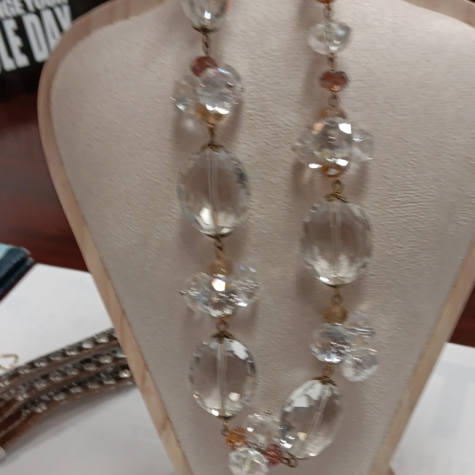 Daisy Flower CRYSTAL Necklace With Purple Accent Beads