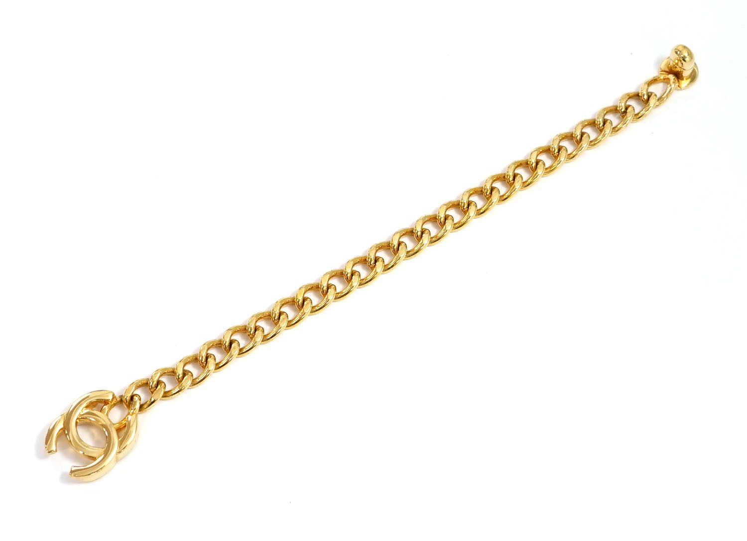 CHANEL CC Logo TurnLock Vintage Bracelet 6.9″ Gold Tone 96P Auth w/Box #24055