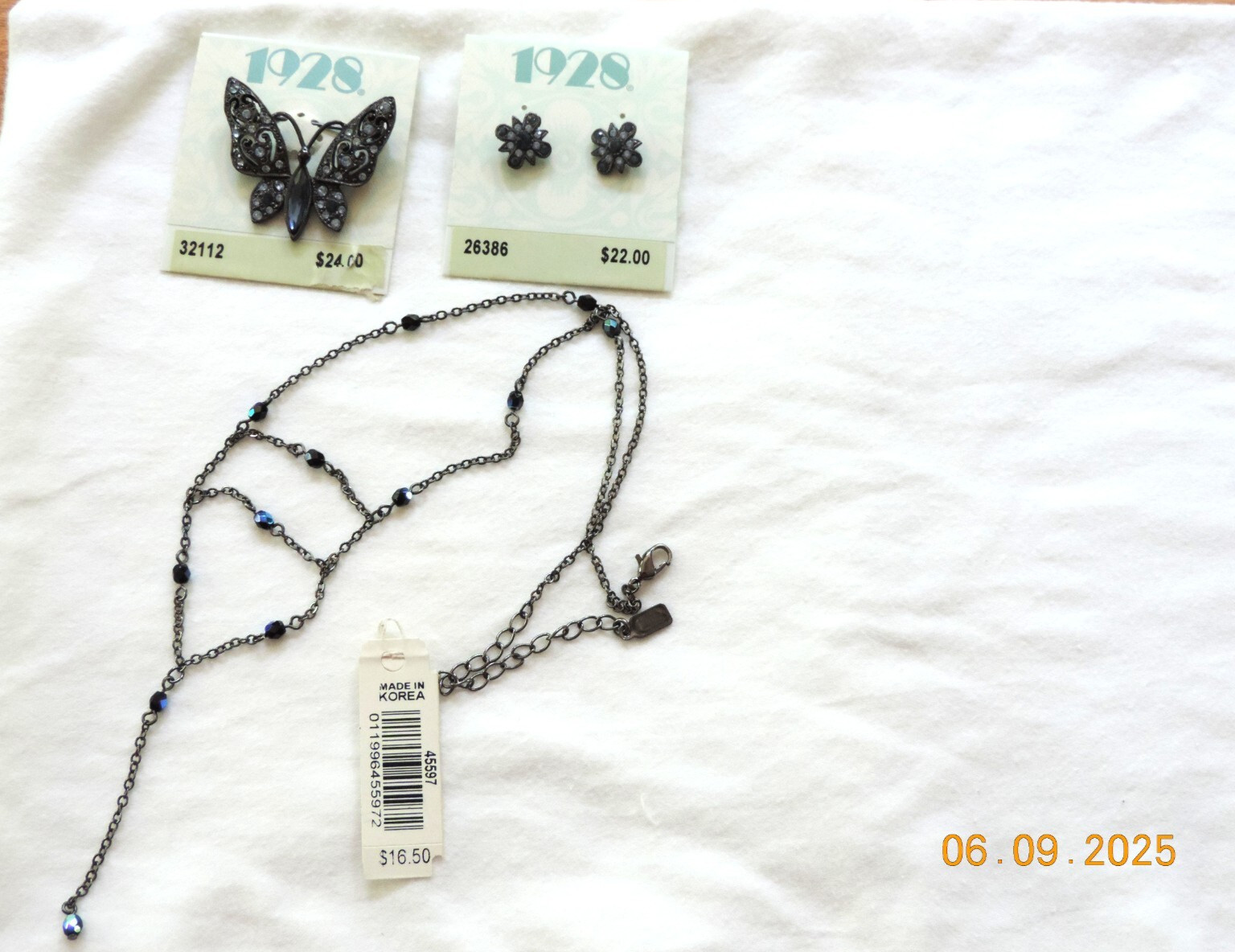 1928 BRAND JEWELRY–NECKLACE, PIN, AND EARRINGS