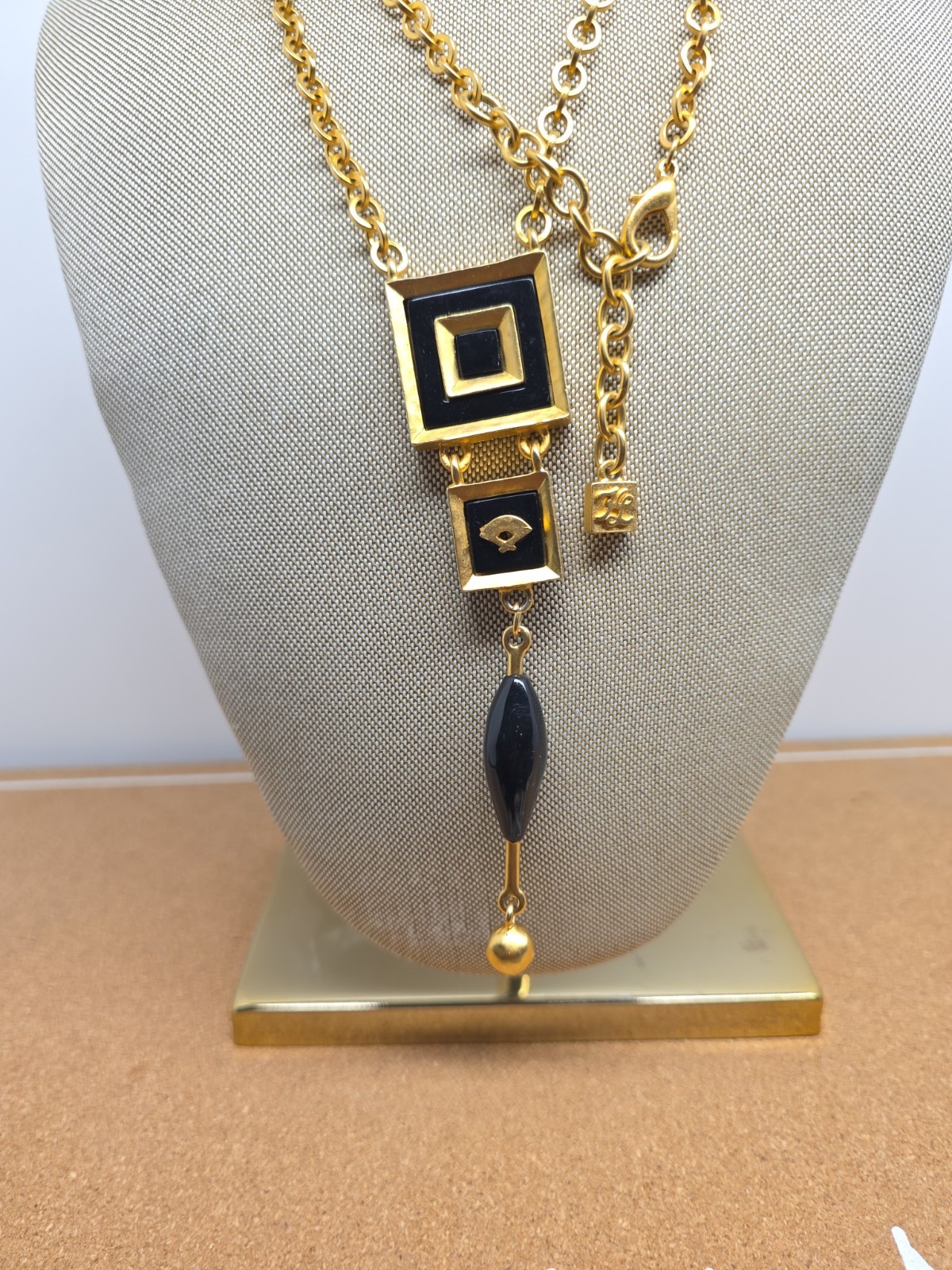 Karl Lagerfeld Black Enamel Gold Plated Dangle Pendant Chain Necklace Runway