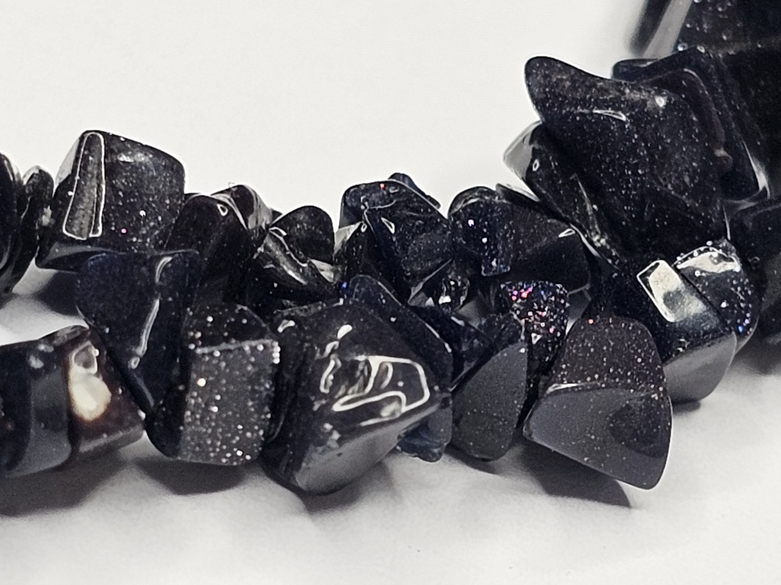 Vintage Blue Goldstone Chip Necklace 34″ Sparkling Midnight Strand 30g