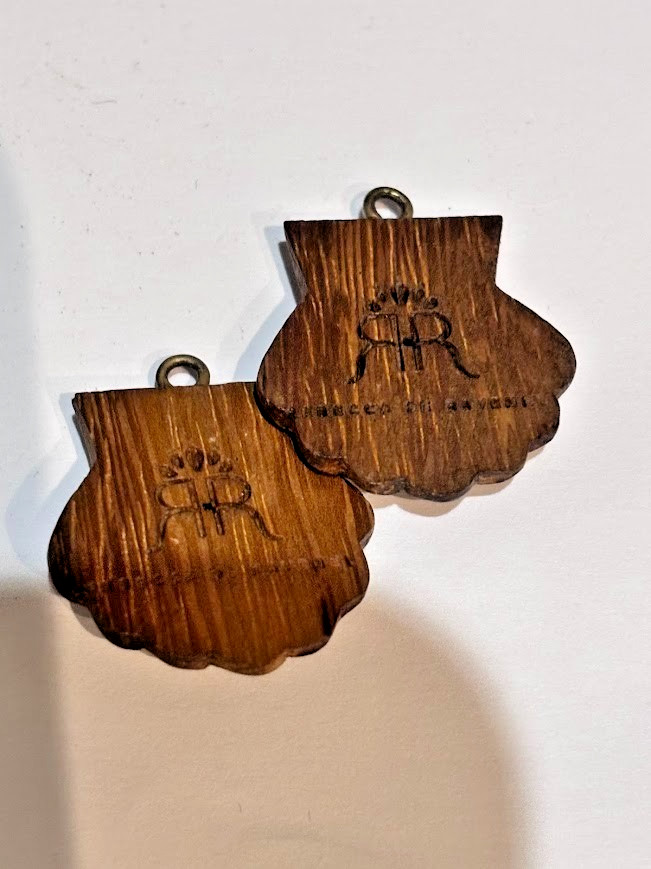 Authentic Rebecca De Ravenel Delphine Wood Shell Fish Earring Charms Replacement