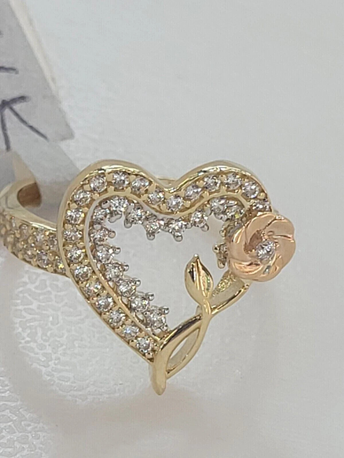 2Ct Round Simulated Diamond Valentine Gorgeous Heart Ring 14k Yellow Gold Plated