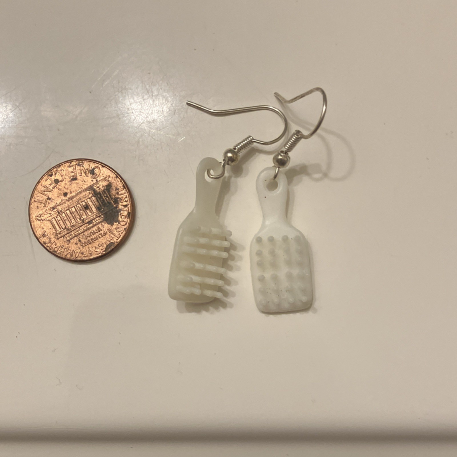 Novelty White Plastic Comb/BrushDangle Drop Hook Earrings Hair