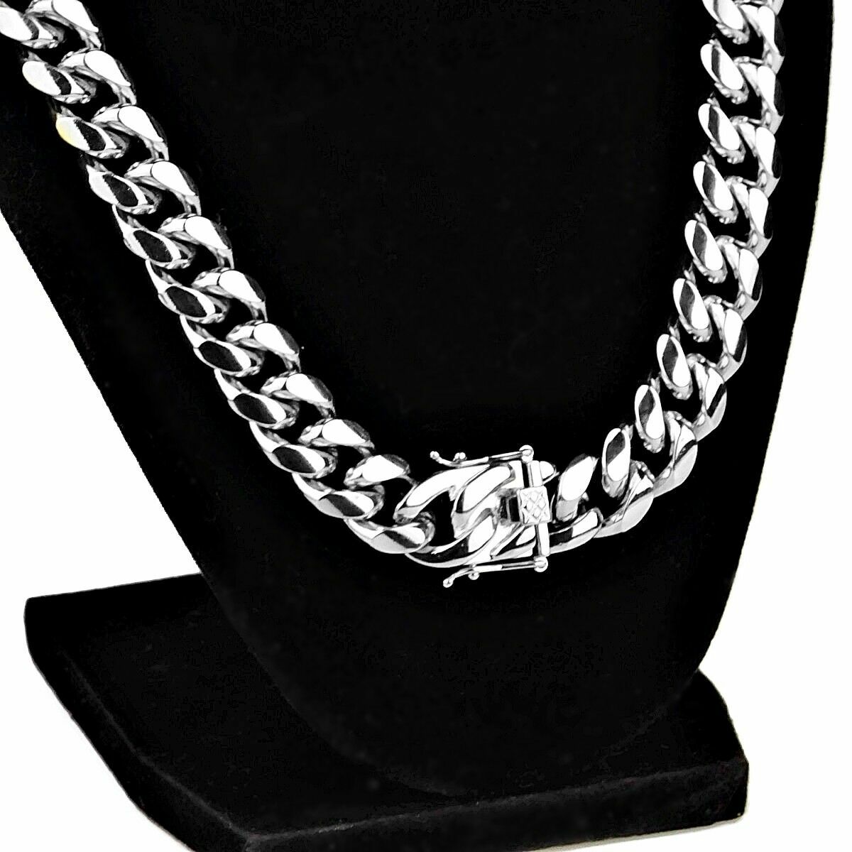 Hip Hop Stainless Steel 10mm 8.5″, 18″, 20″, 24″ Luxury Snap Lock Cuban Necklace