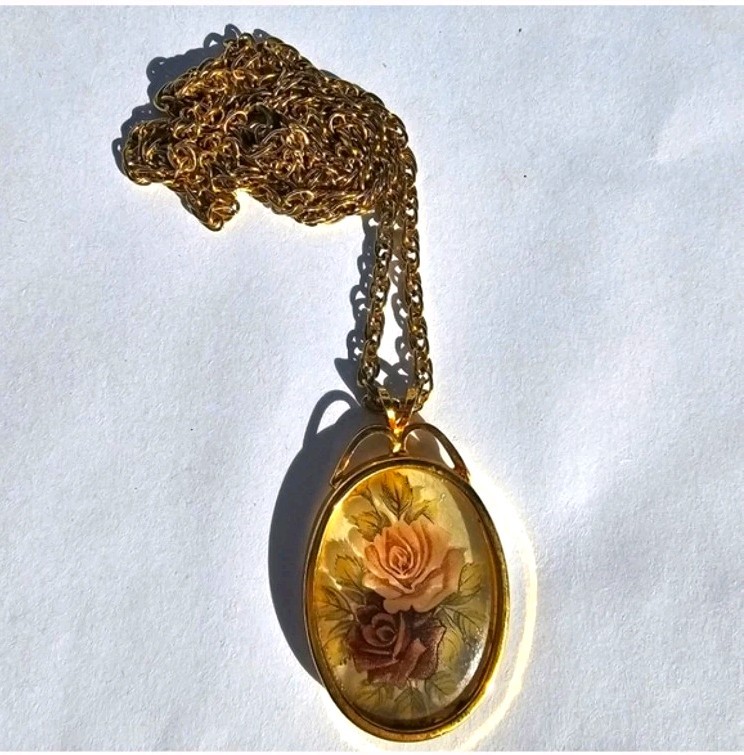 Vintage reverse painted lucite oval pendant pink and red roses