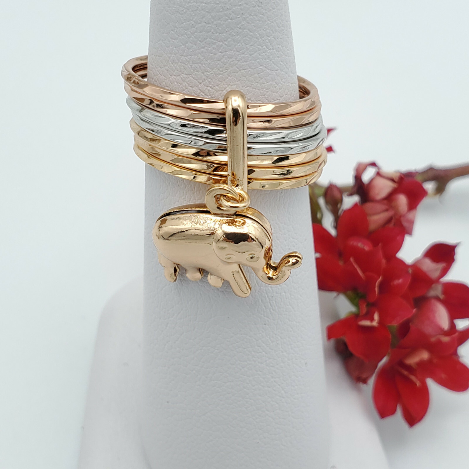 Multi Tone Gold Plated Good Luck Elephant Ring. Oro Laminado.