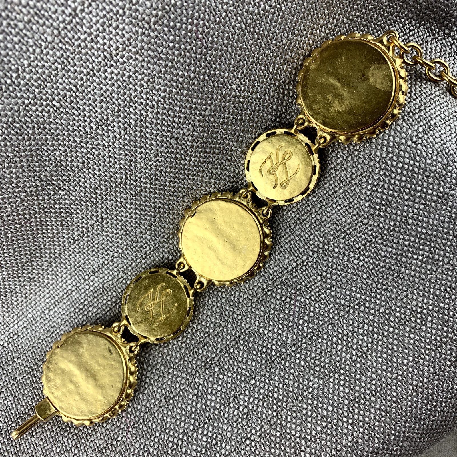 Vintage KARL LAGERFELD Bracelet Pastel Cameo never worn