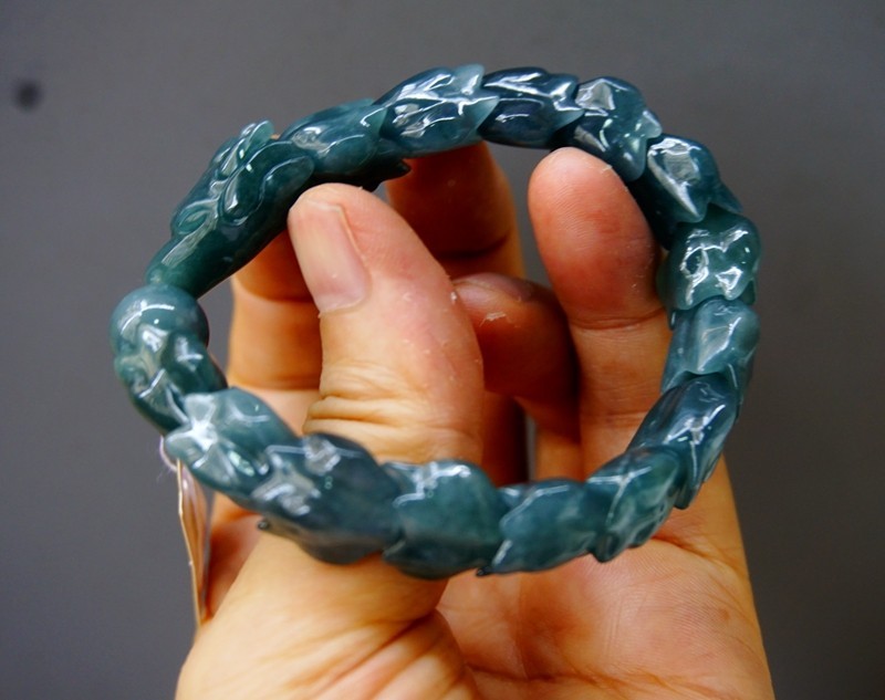 Certified Natural Grade A Jade Jadeite Dragon Bone Beaded Bracelet 7.5” 2203