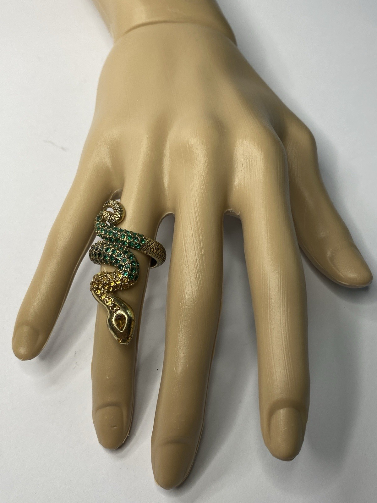 Eclectic Statement Snake Ring! Lucky Brand Size 6, 2 inches long!