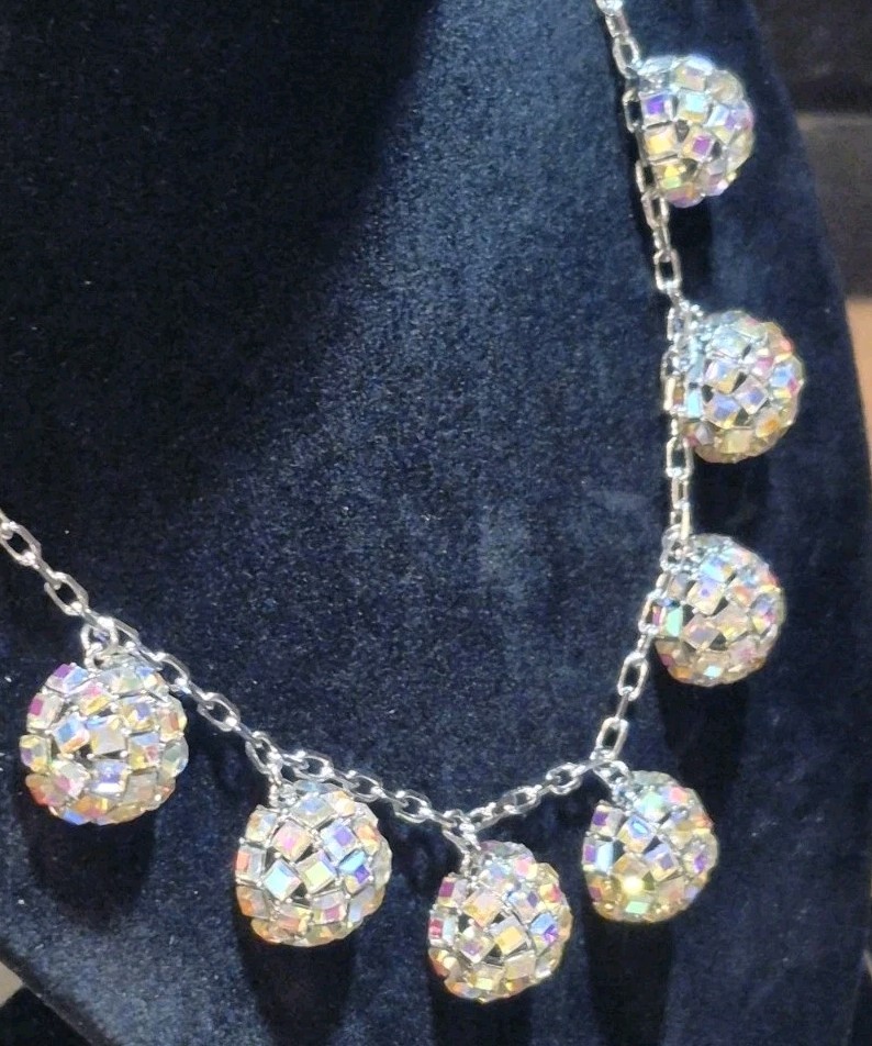 NEW! INC DISCO BALL SILVER/IRIDESCENT CRYSTAL STATEMENT NECKLACE (996)